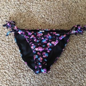 Floral bikini bottoms